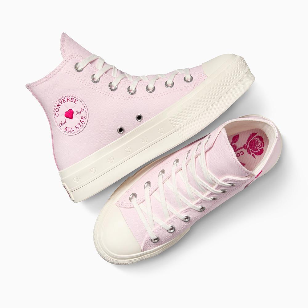 Chuck Taylor All Star Lift Platform Hearts