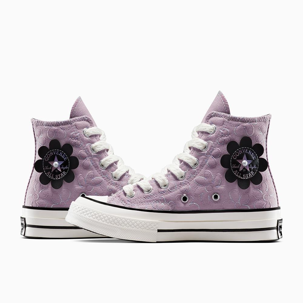 Chuck 70 Gradient Flowers