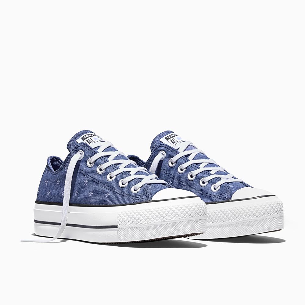 Chuck Taylor All Star Lift Platform Embroidered Stars