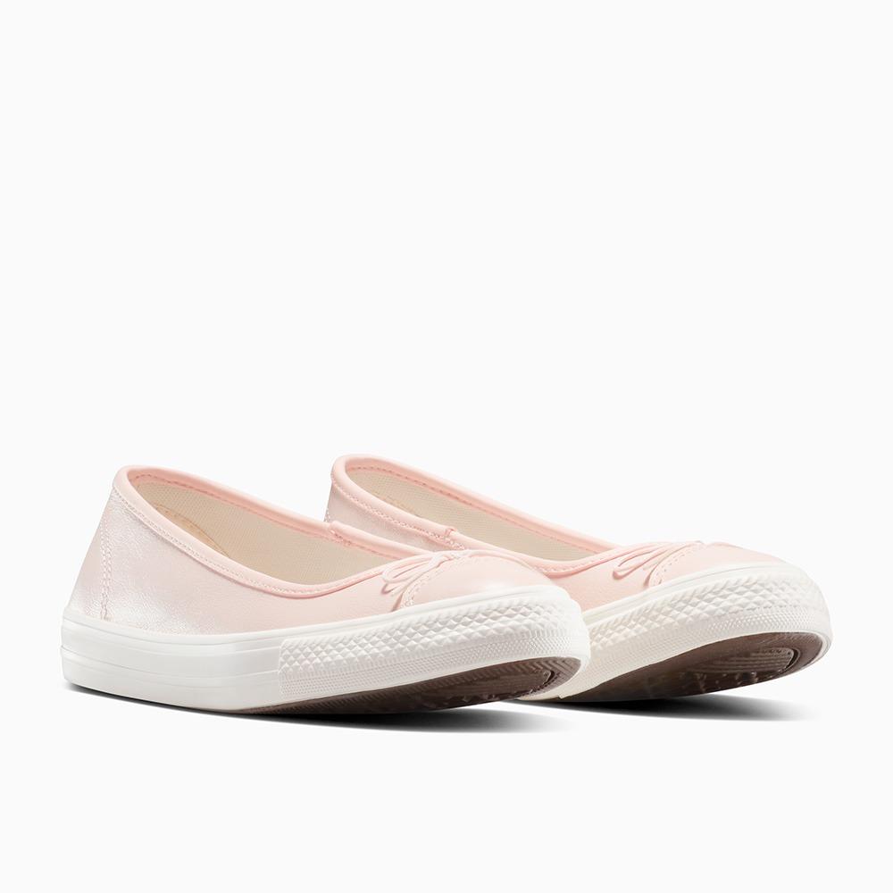 Chuck Taylor All Star Dainty Ballerina Leather