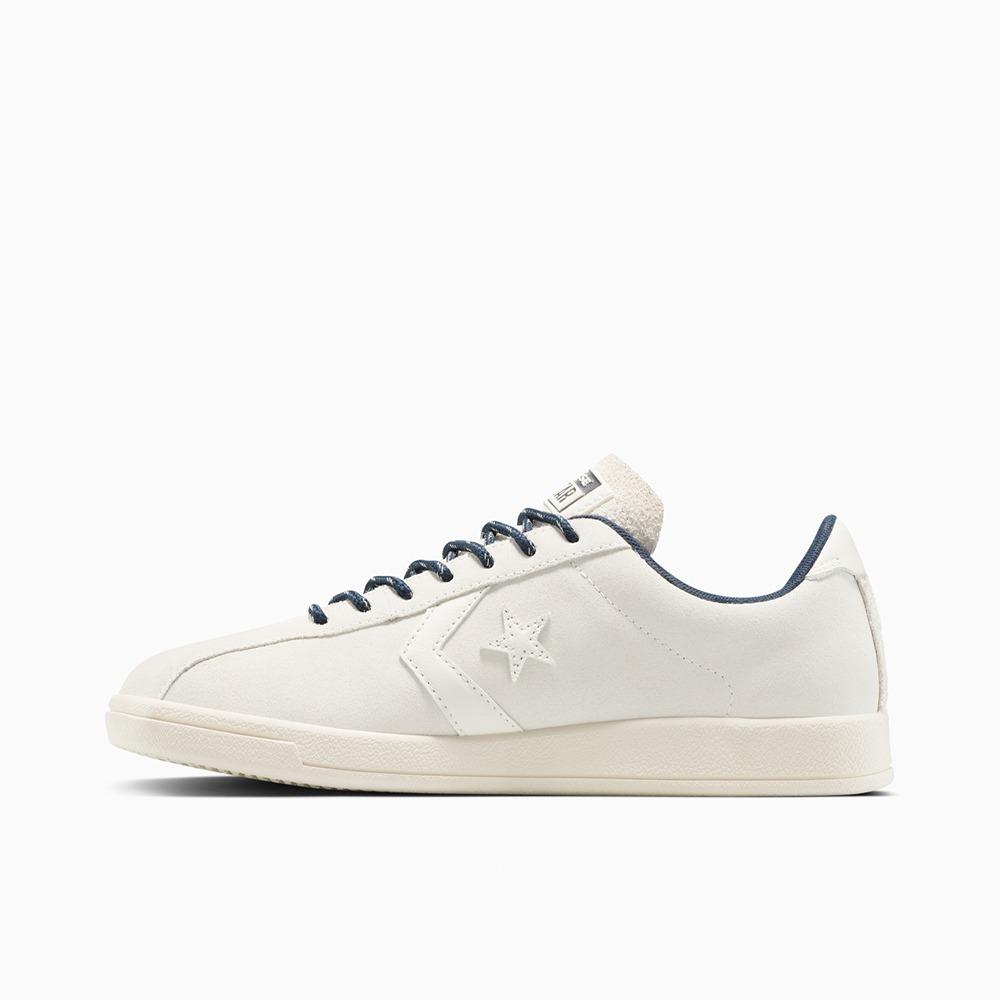 All Star Classic Trainer Suede