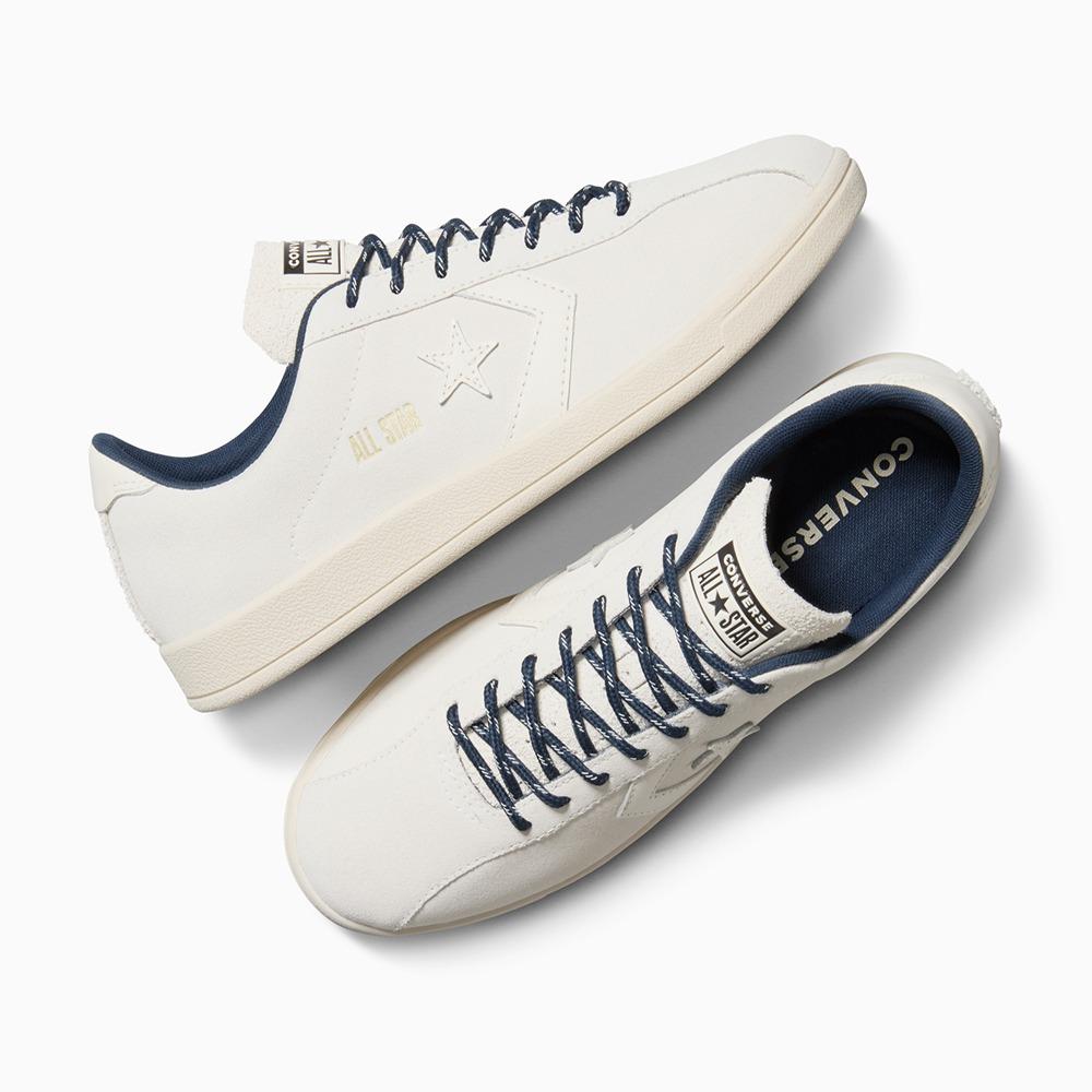All Star Classic Trainer Suede