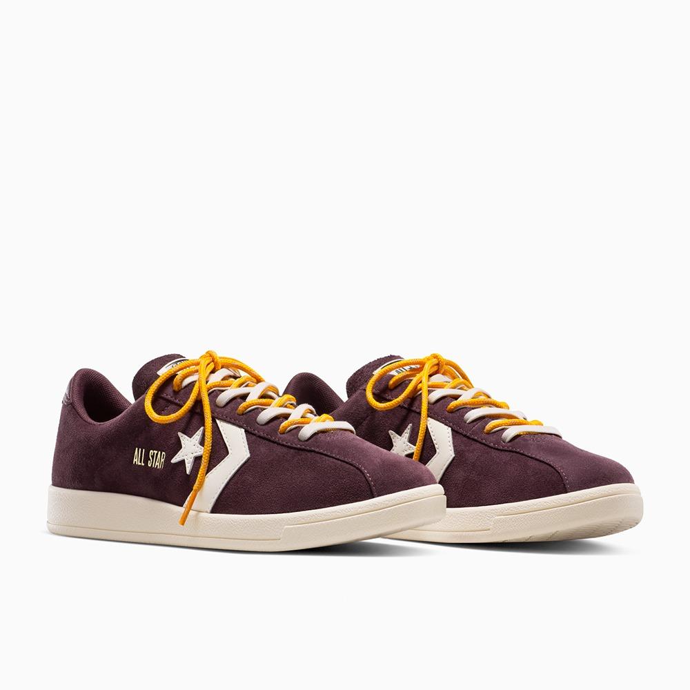 All Star Classic Trainer Suede