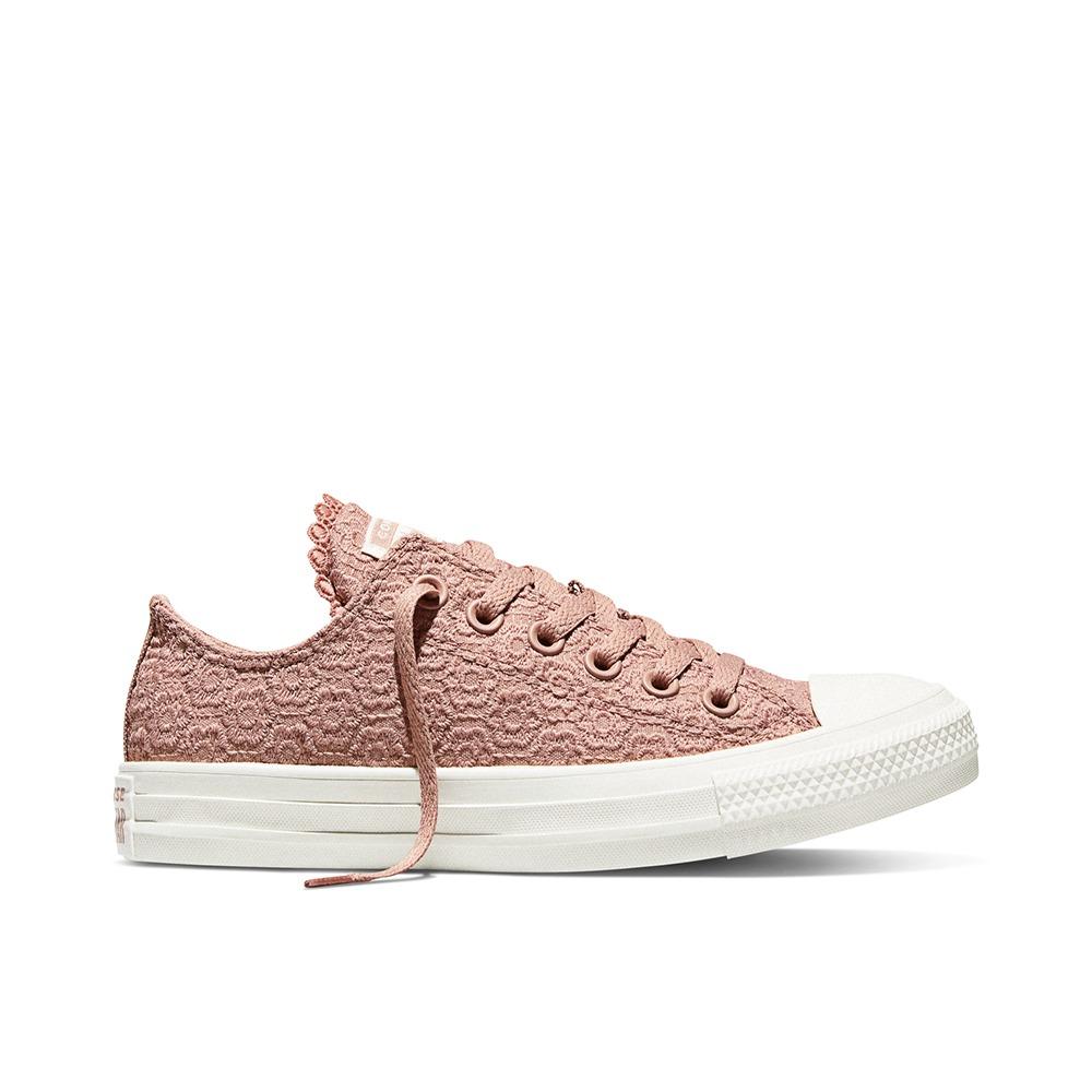Chuck Taylor All Star