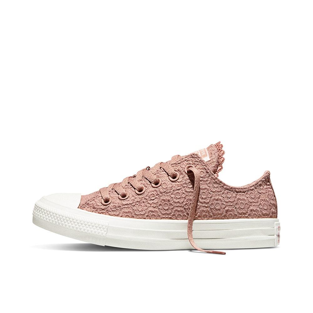 Chuck Taylor All Star