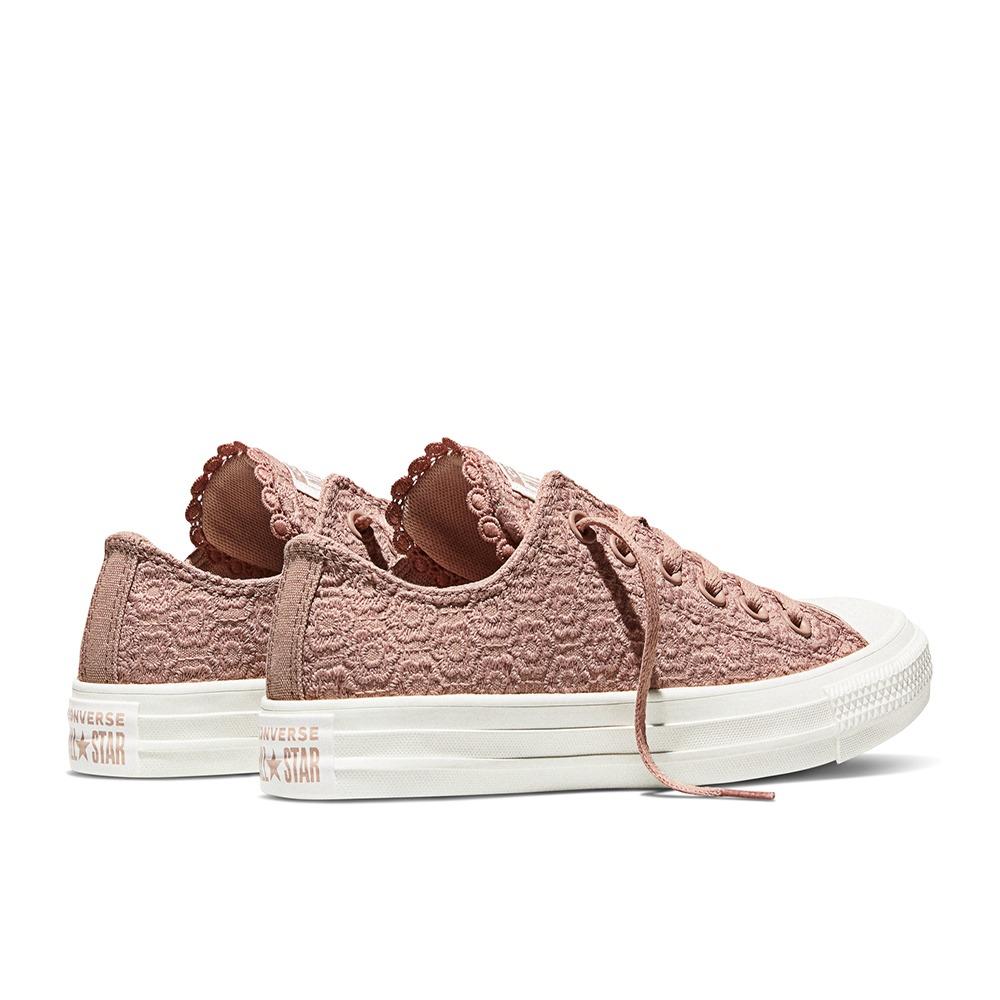 Chuck Taylor All Star
