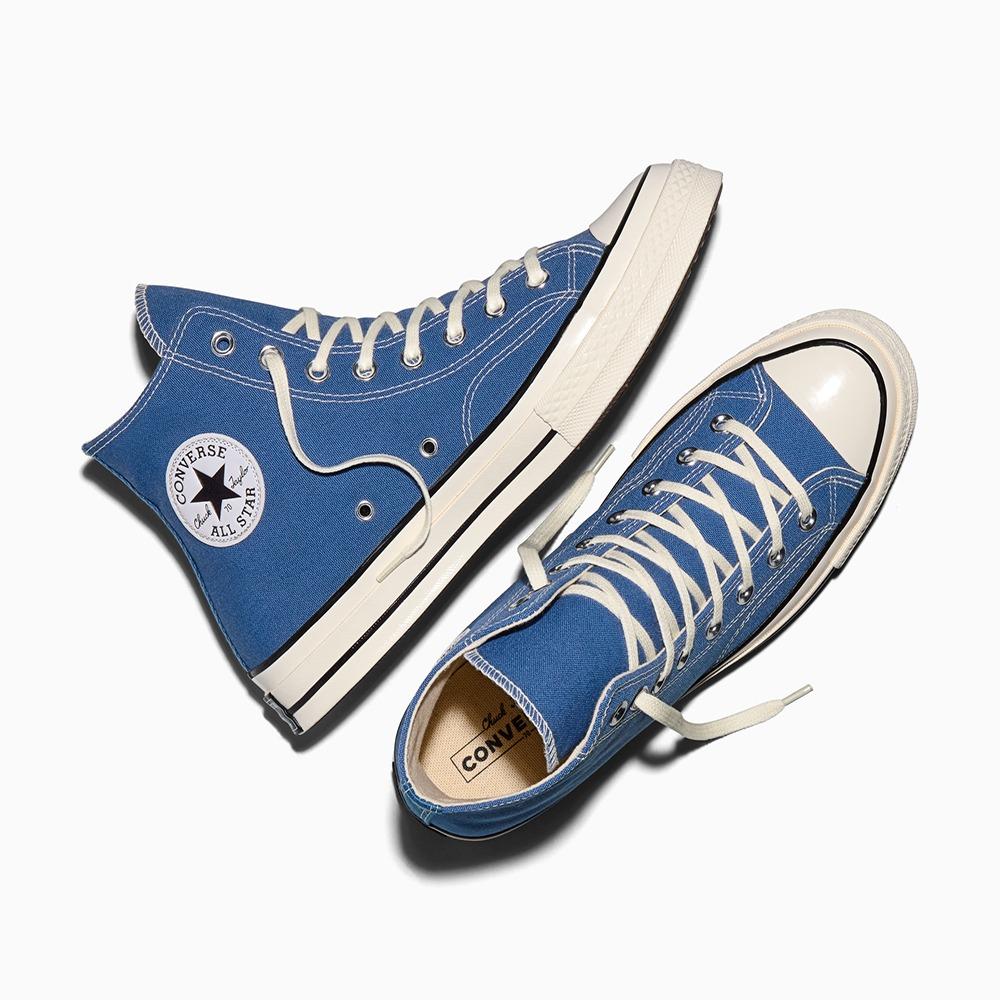Chuck 70