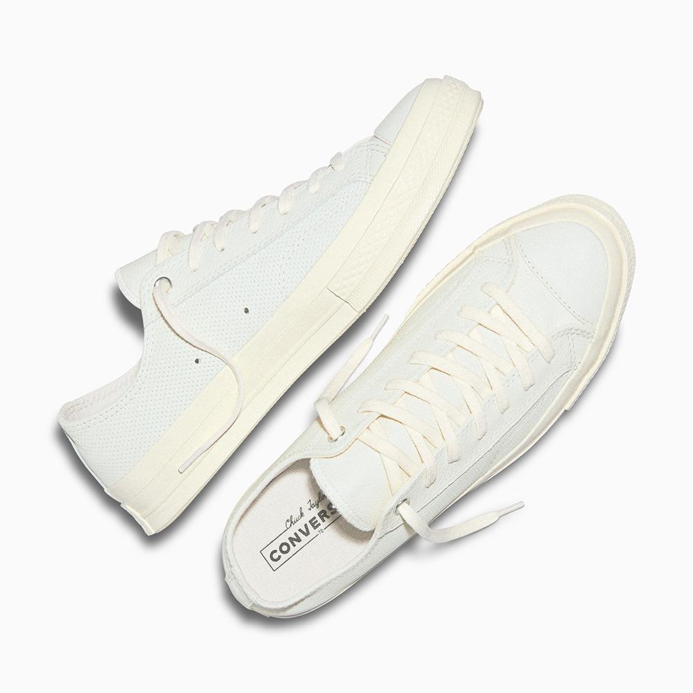 Chuck 70