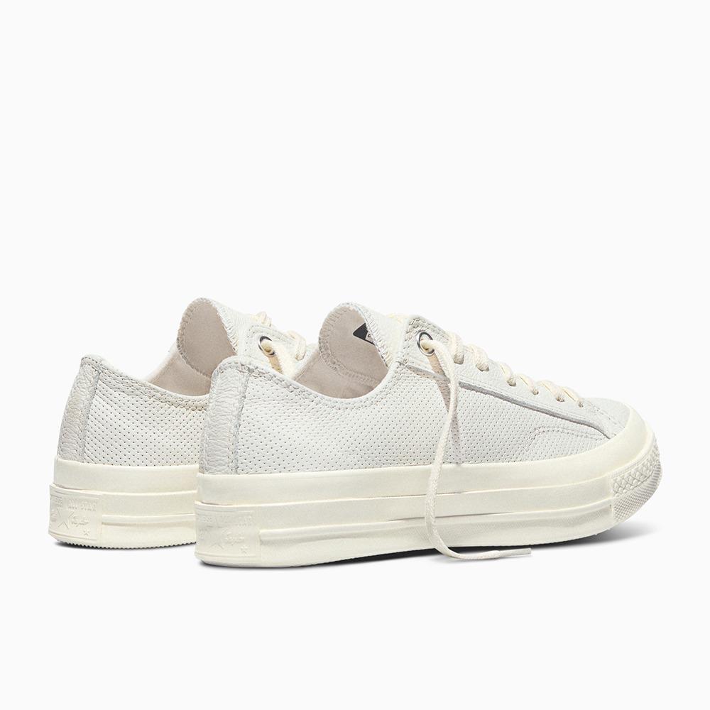 Chuck 70