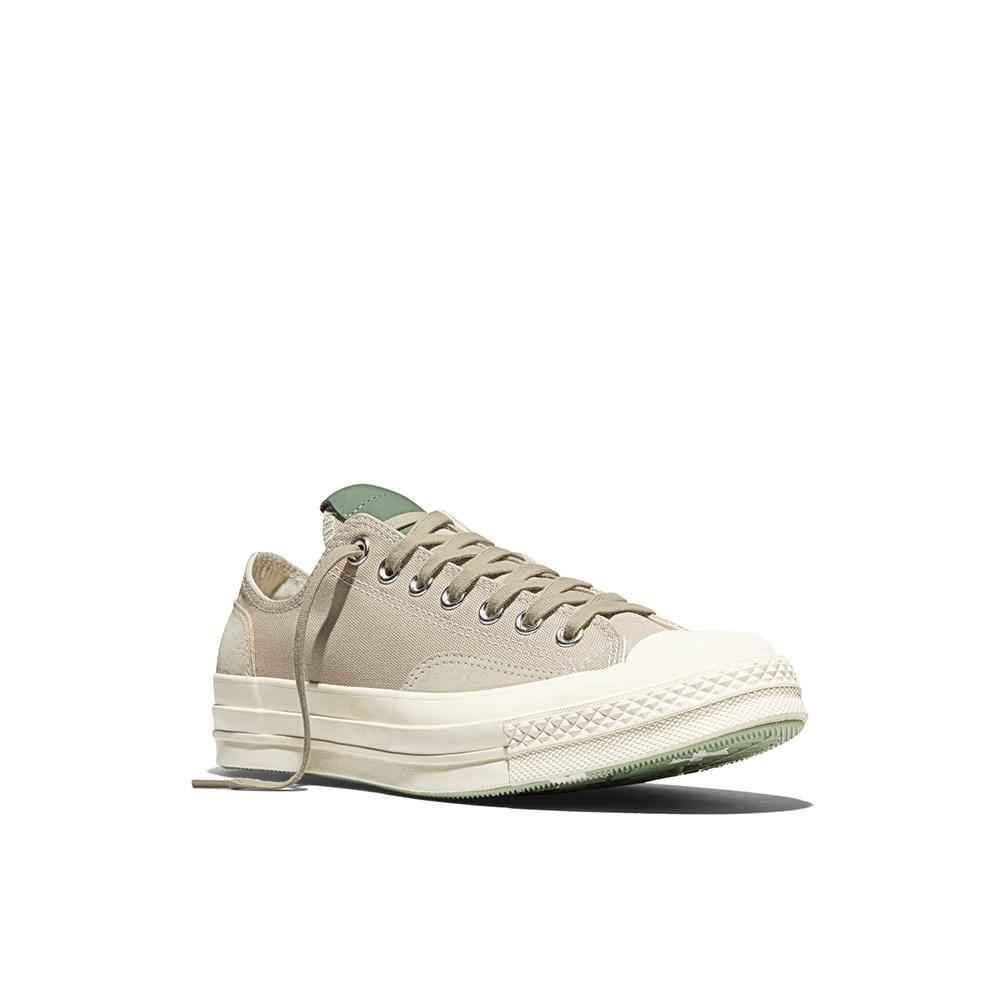 Chuck 70