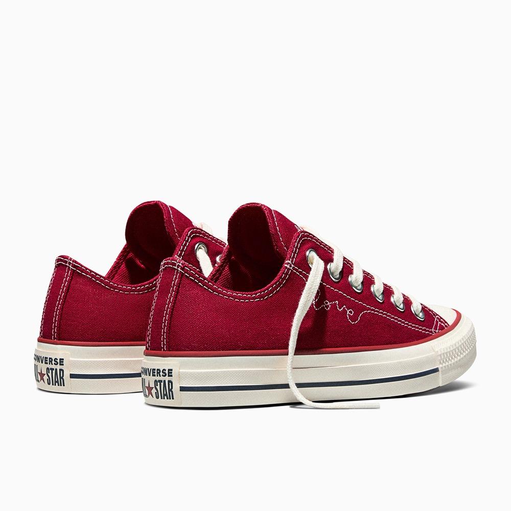 Chuck Taylor All Star Hearts