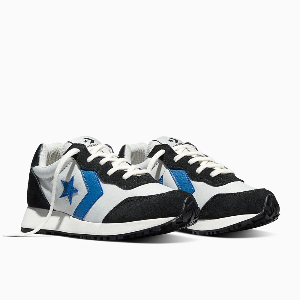 Converse Omega Trainer