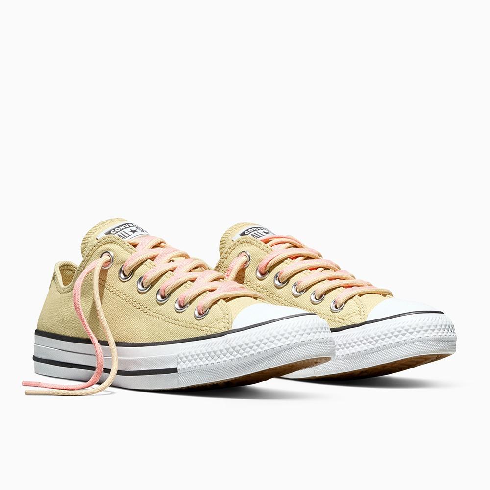 Chuck Taylor All Star