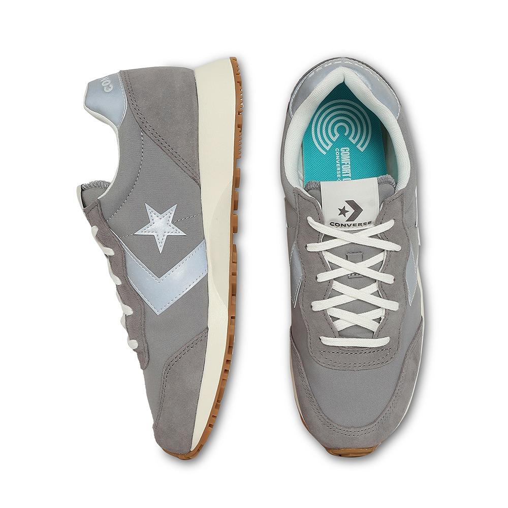 Converse Omega Trainer