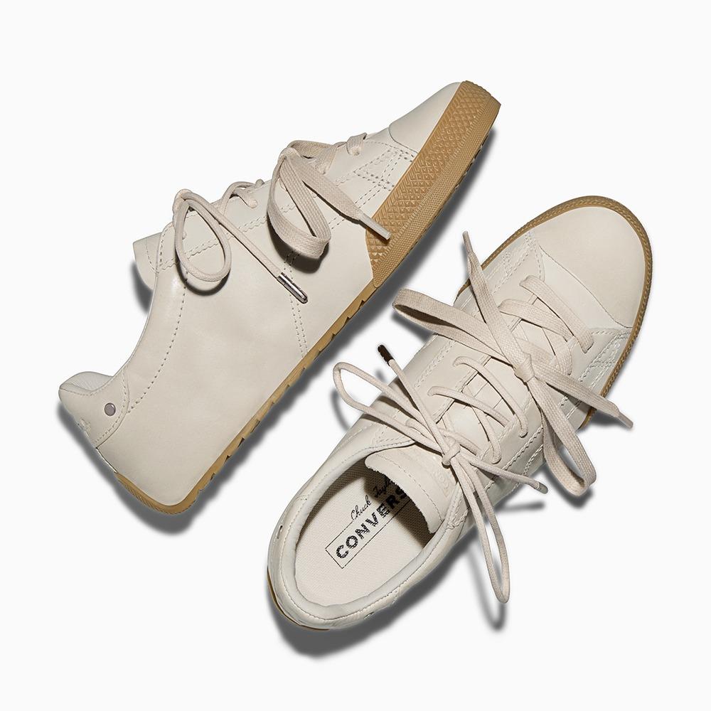 Chuck Taylor Lo Premium Leather