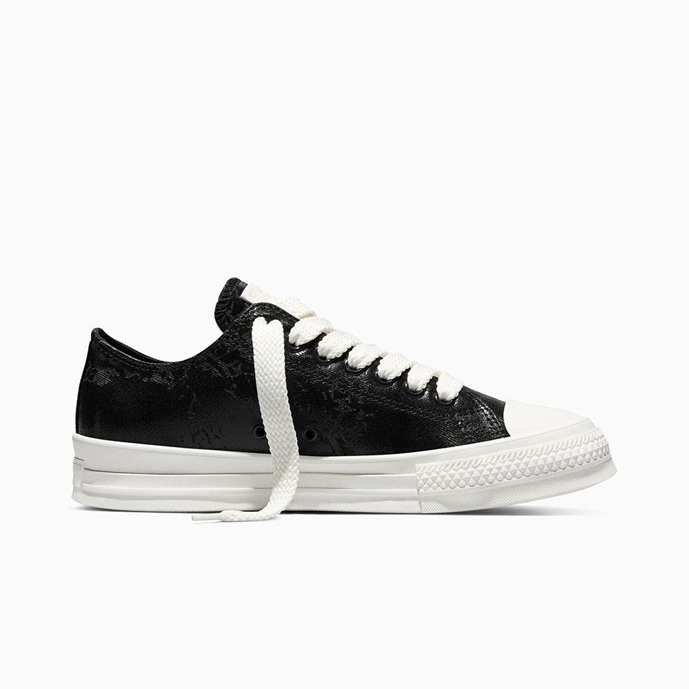 Chuck Taylor All Star Throwback
