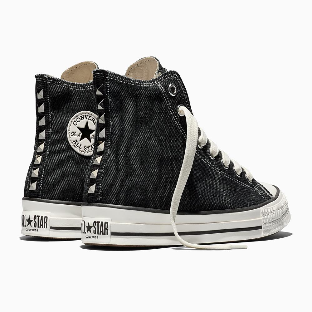 Chuck Taylor All Star Throwback Distressed Studs