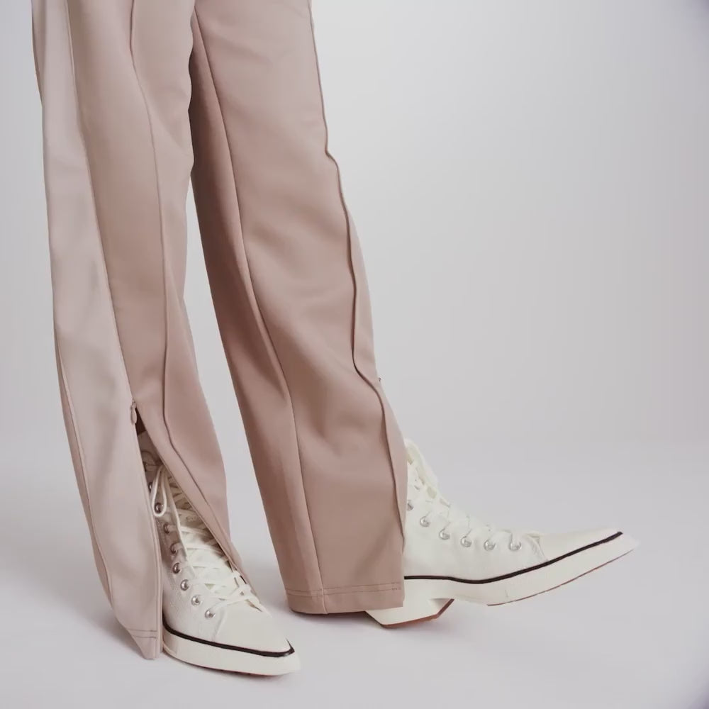 Chuck 70 De Luxe Pointed